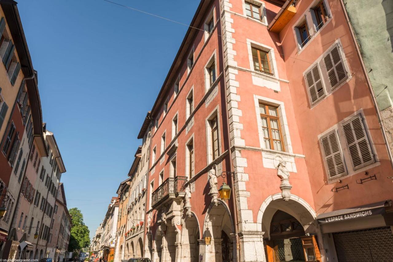 Annecy Historical Center - 165 Square Meter - 3 Bedrooms & 3 Bathrooms المظهر الخارجي الصورة